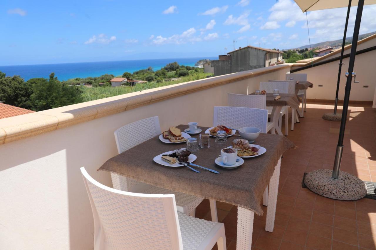 Hotel Blue Marine - Free Parking Tropea Esterno foto